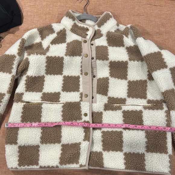 Checkered Jacket - Picture 3 of 4